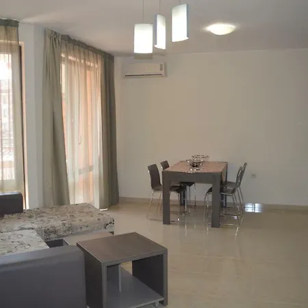 Apartment Bratanov Star Dreems