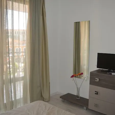 Apartment Bratanov Star Dreems